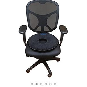 Inflatable donut cushion, self inflatable